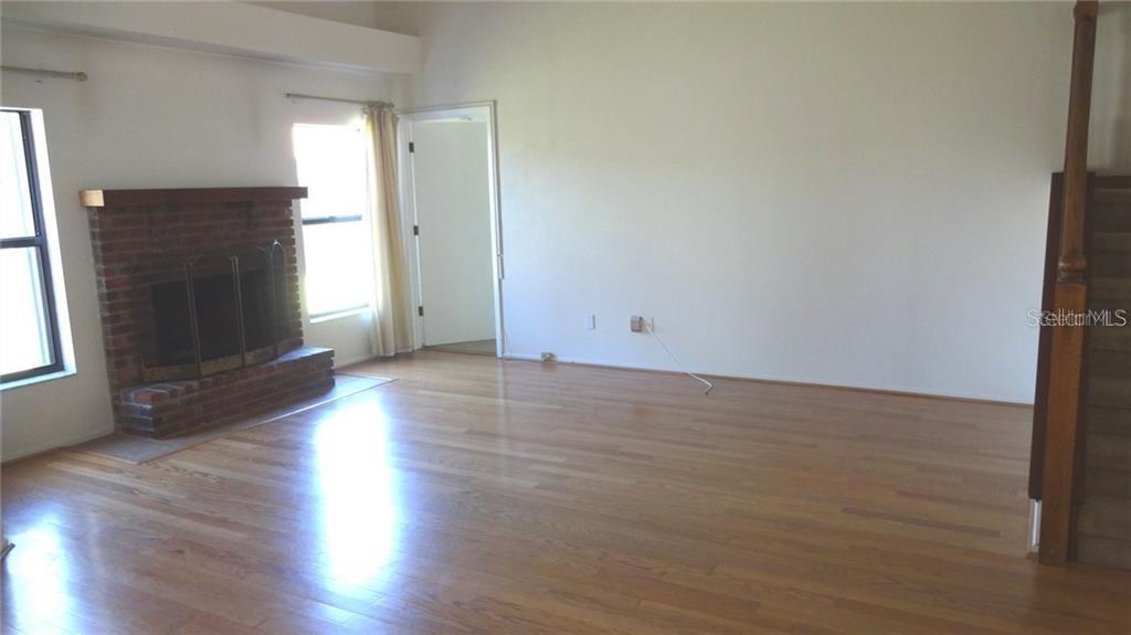 1095 DEES DR, OVIEDO, FL, 32765