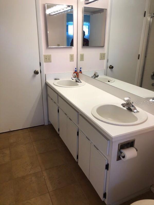 1095 DEES DR, OVIEDO, FL, 32765