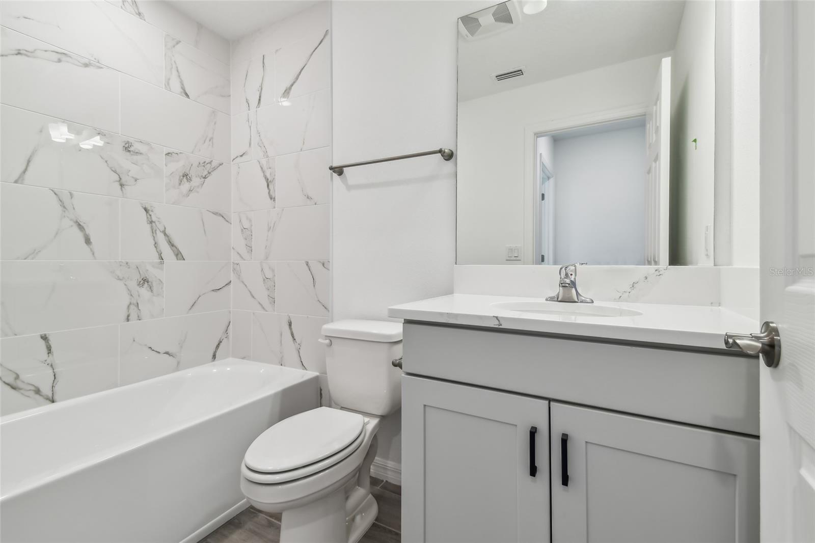 282 VIA ANINA DR, SARASOTA, FL, 34243
