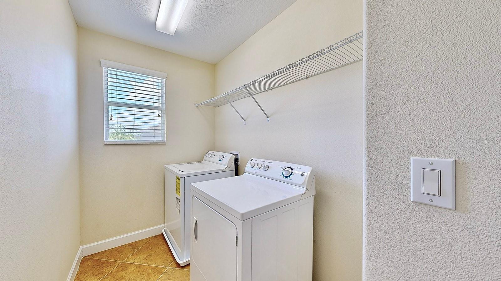 11601 MANSFIELD POINT DR, RIVERVIEW, FL, 33569