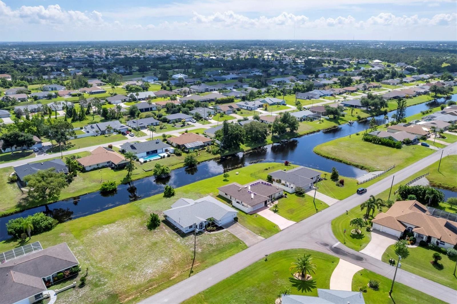 189 BUNKER RD, ROTONDA WEST, FL, 33947