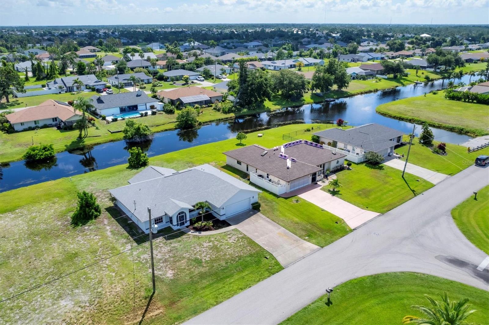 189 BUNKER RD, ROTONDA WEST, FL, 33947