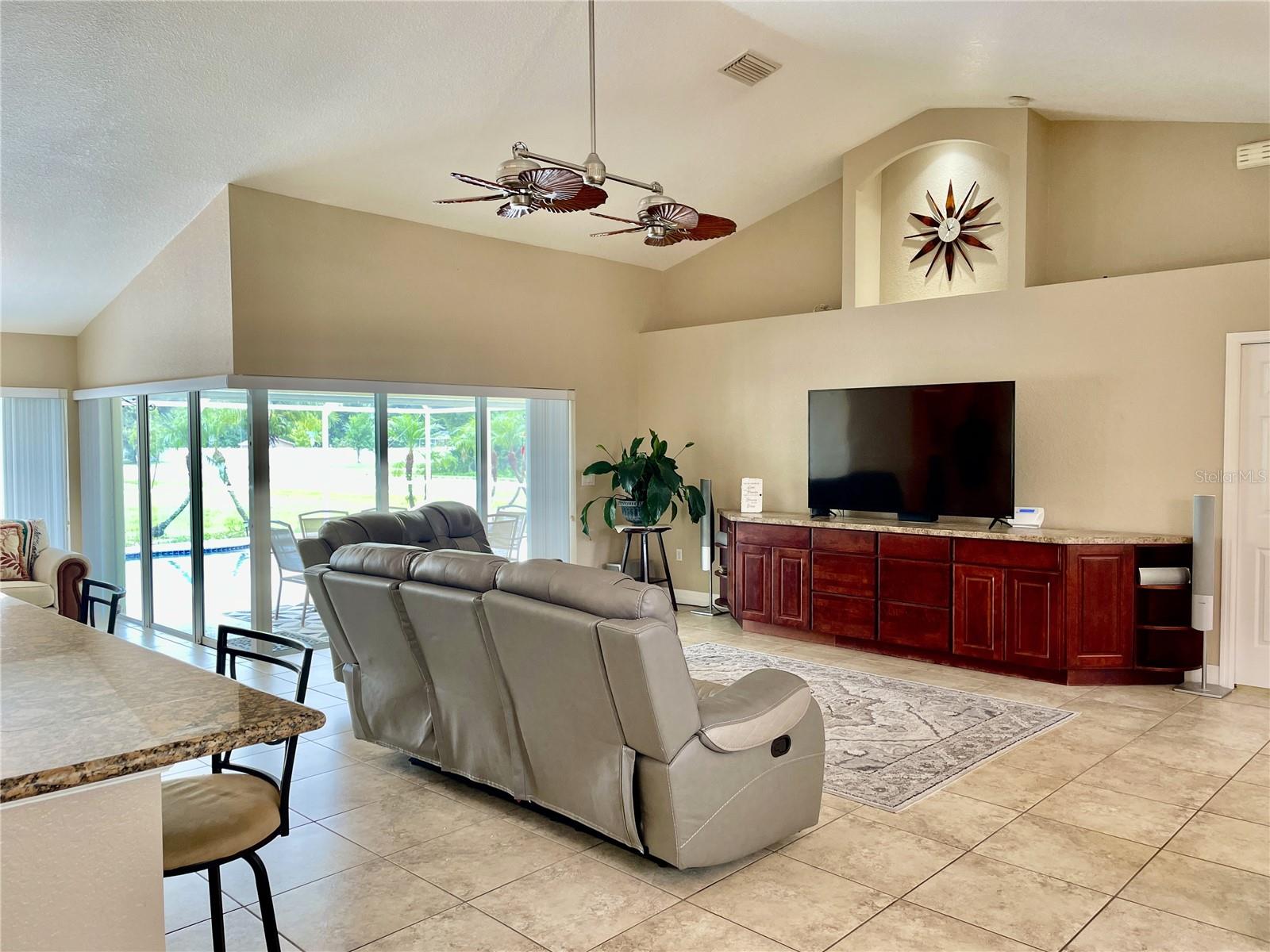 530 KENSINGTON ST, PORT CHARLOTTE, FL, 33954