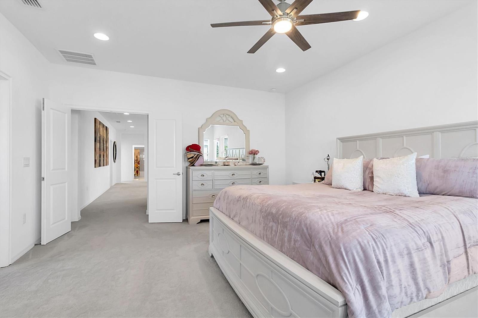 879 DE SOTO WAY, TARPON SPRINGS, FL, 34689