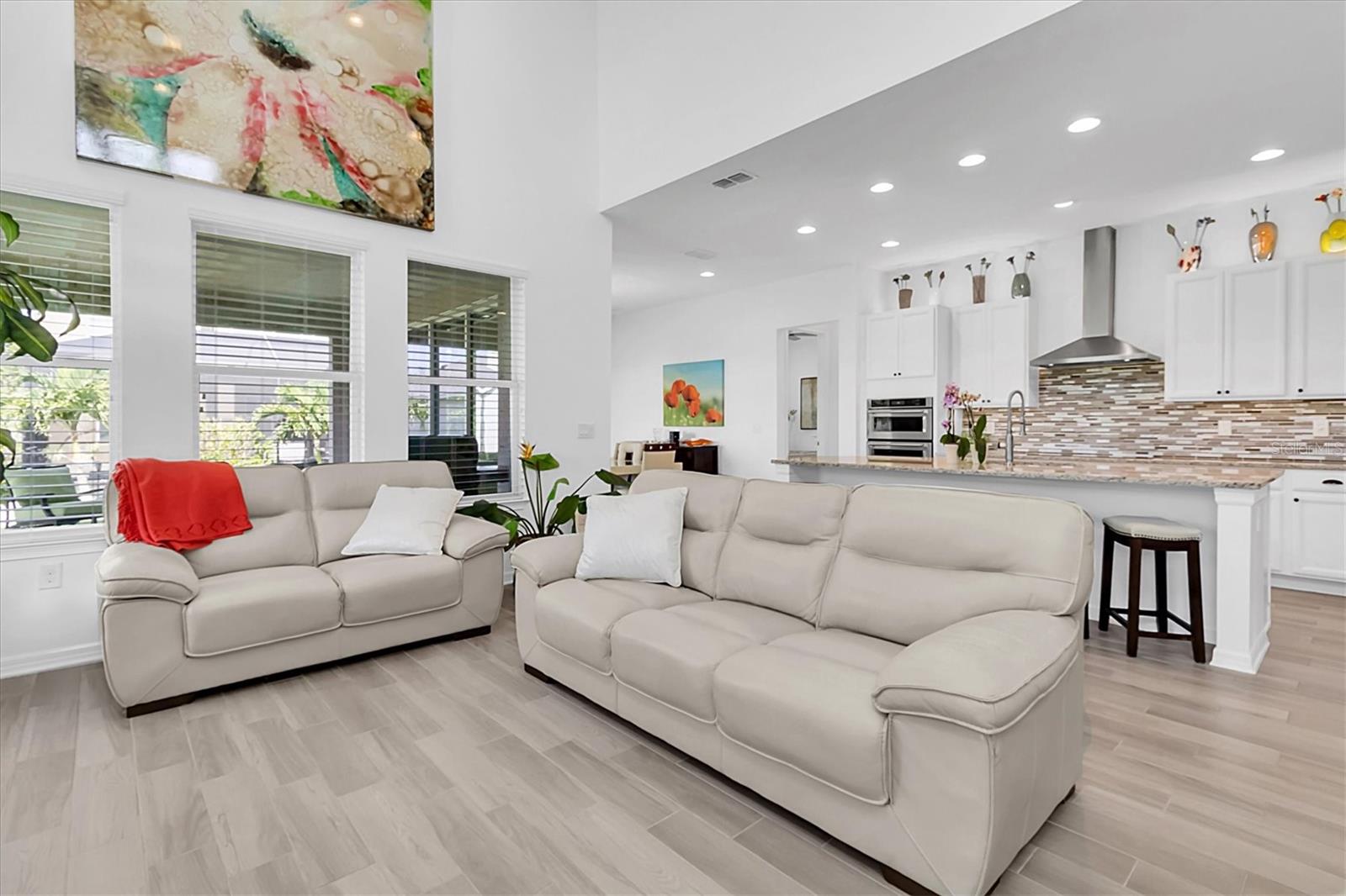 879 DE SOTO WAY, TARPON SPRINGS, FL, 34689