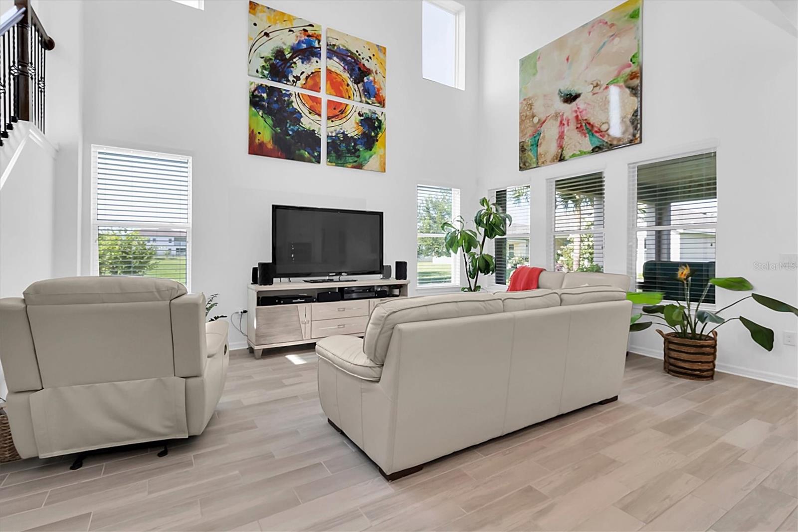 879 DE SOTO WAY, TARPON SPRINGS, FL, 34689