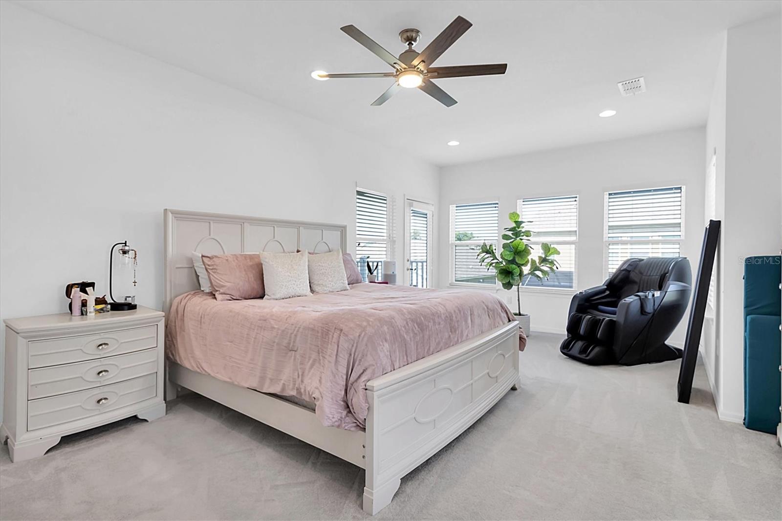 879 DE SOTO WAY, TARPON SPRINGS, FL, 34689