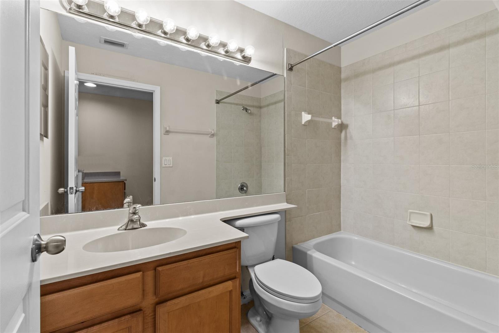4336 SPINNAKER COVE LN, TAMPA, FL, 33615
