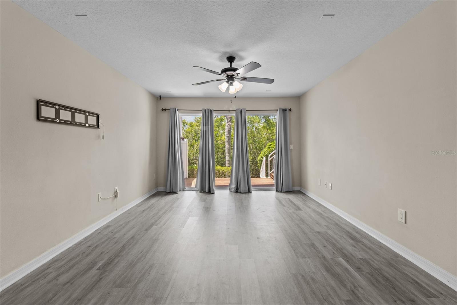 4336 SPINNAKER COVE LN, TAMPA, FL, 33615
