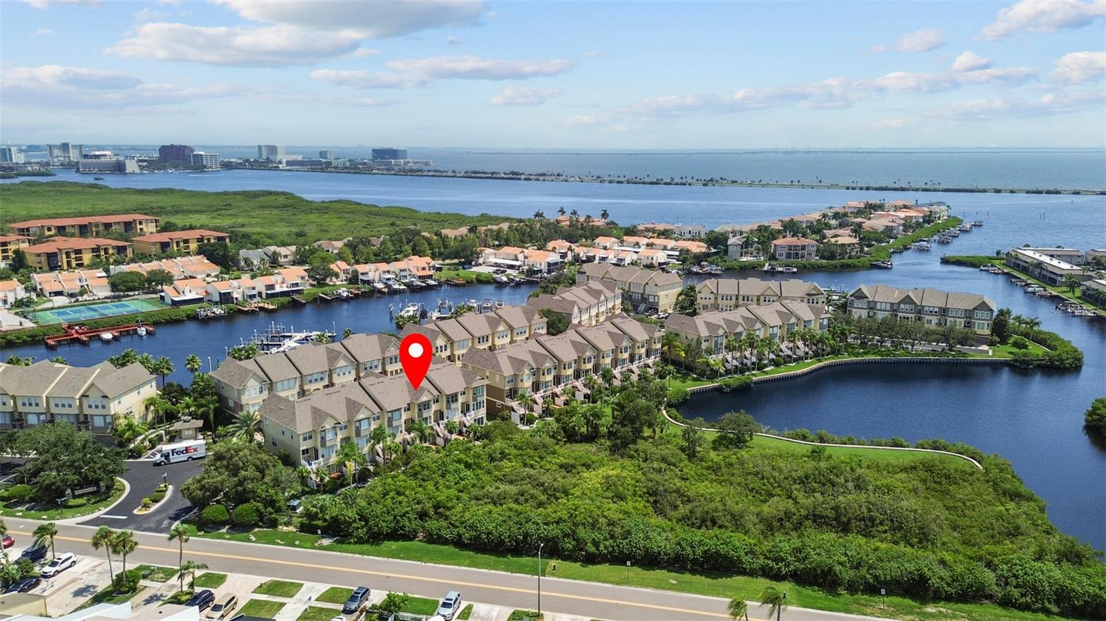 4336 SPINNAKER COVE LN, TAMPA, FL, 33615