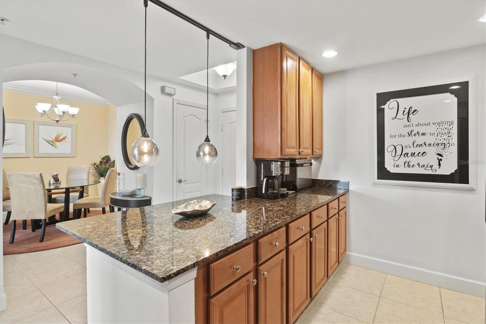 808 3RD AVE W #514, BRADENTON, FL, 34205