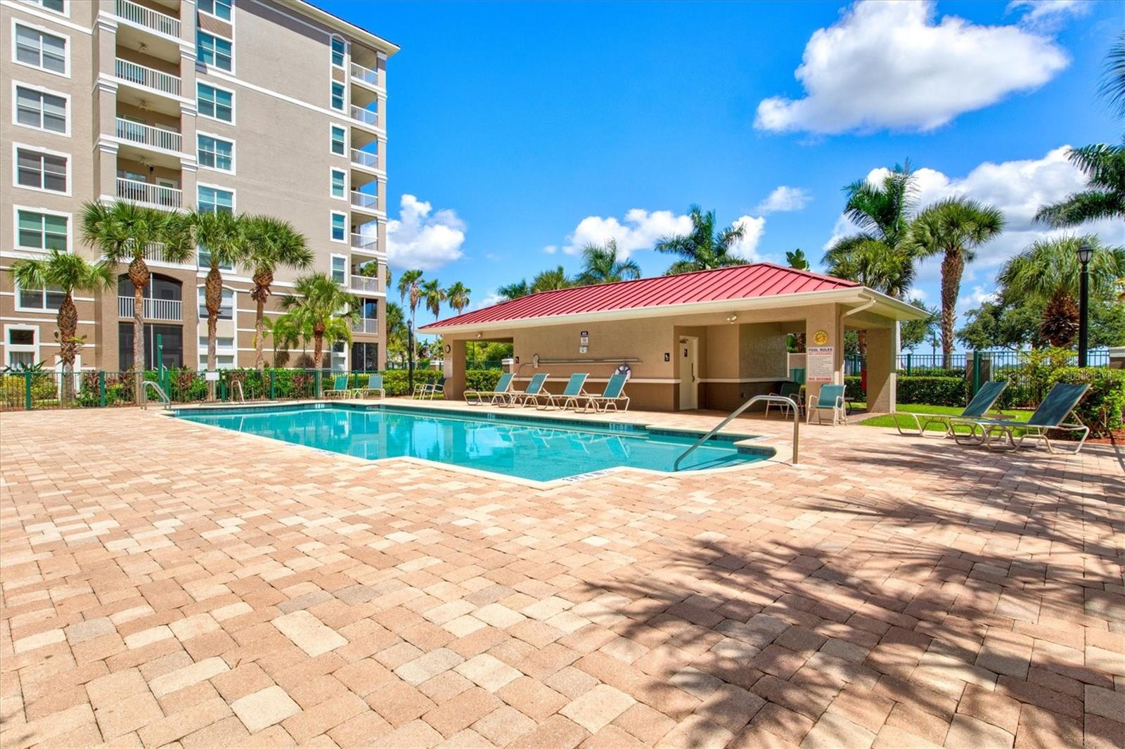 808 3RD AVE W #514, BRADENTON, FL, 34205