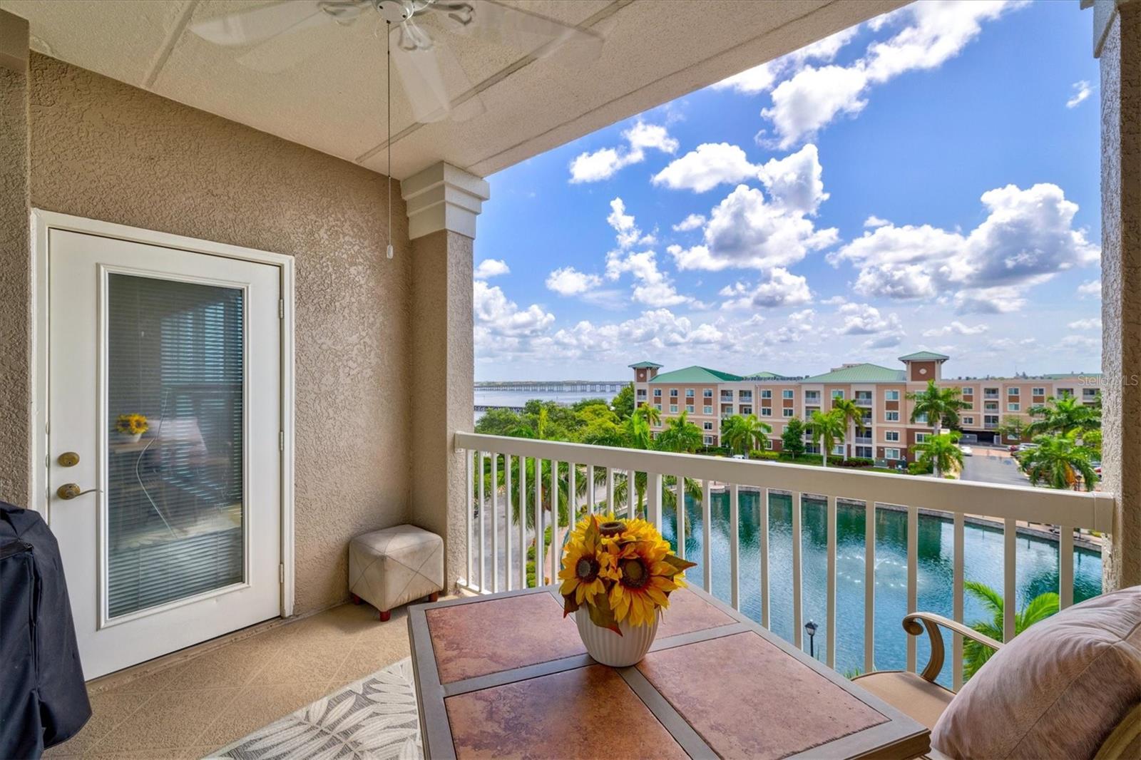 808 3RD AVE W #514, BRADENTON, FL, 34205