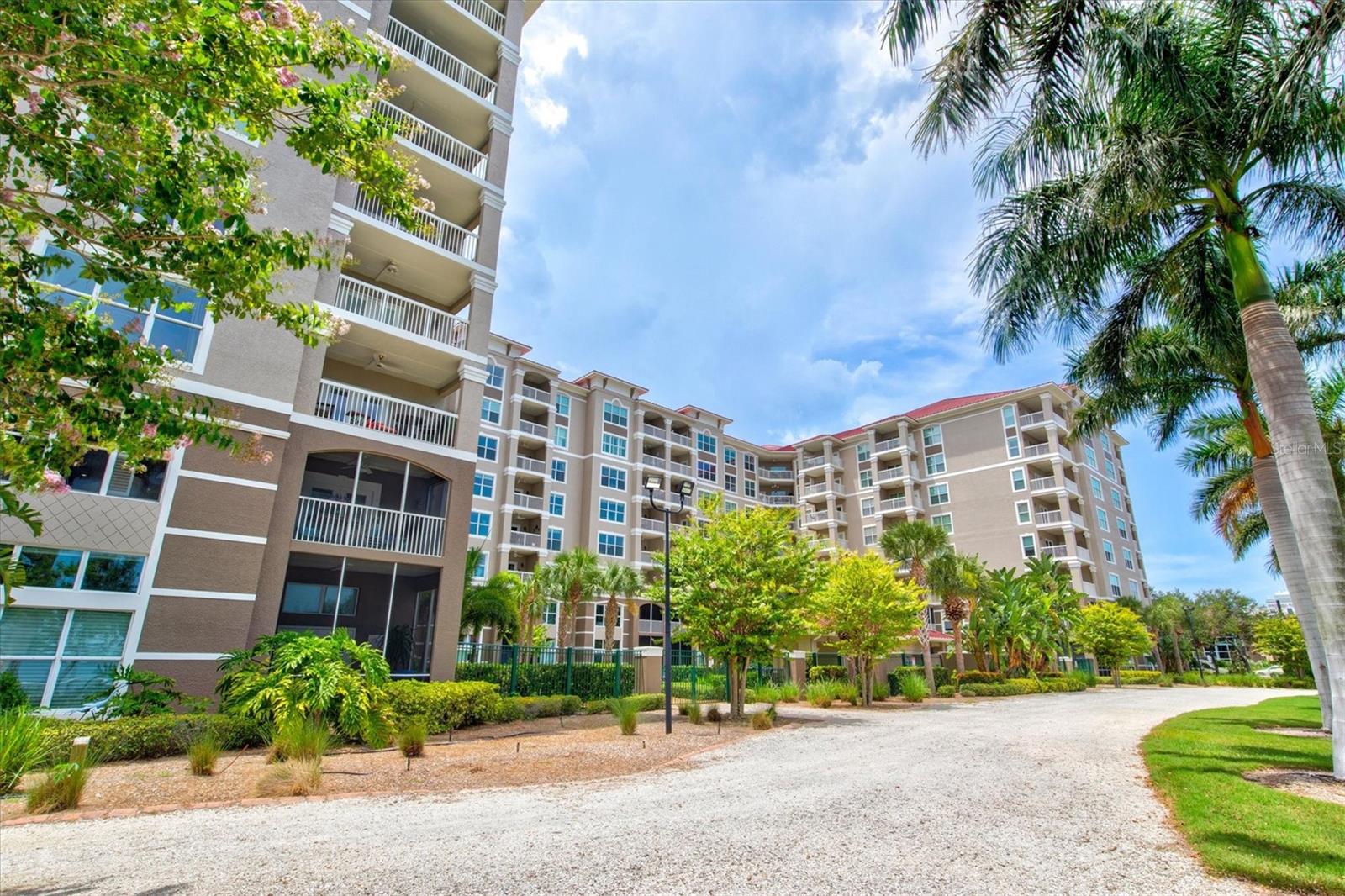 808 3RD AVE W #514, BRADENTON, FL, 34205