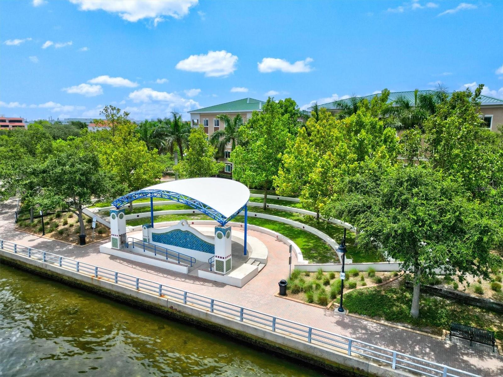 808 3RD AVE W #514, BRADENTON, FL, 34205