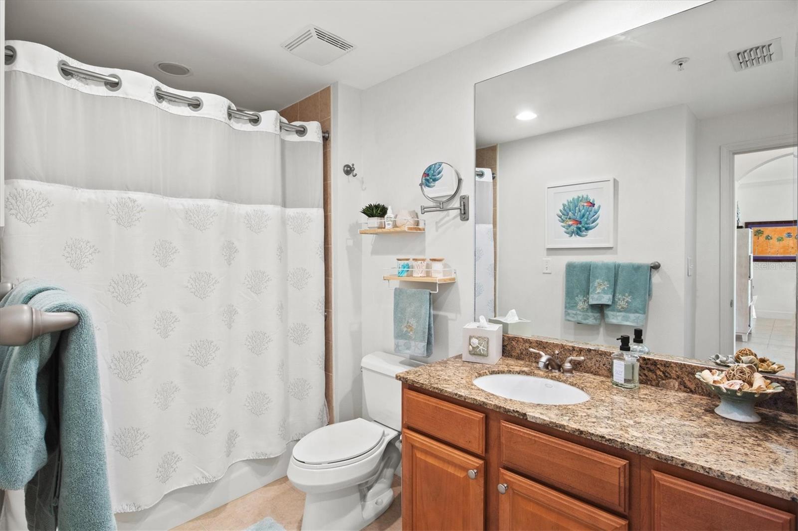 808 3RD AVE W #514, BRADENTON, FL, 34205