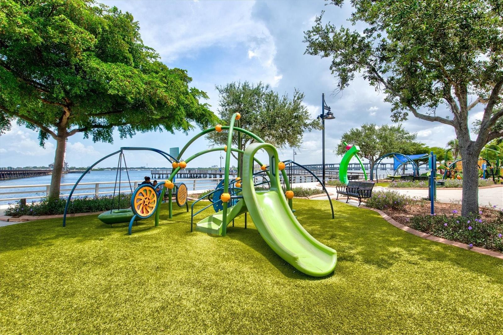 808 3RD AVE W #514, BRADENTON, FL, 34205