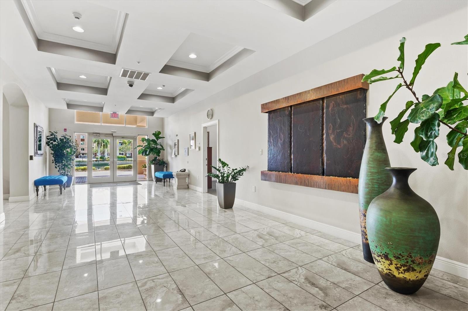 808 3RD AVE W #514, BRADENTON, FL, 34205