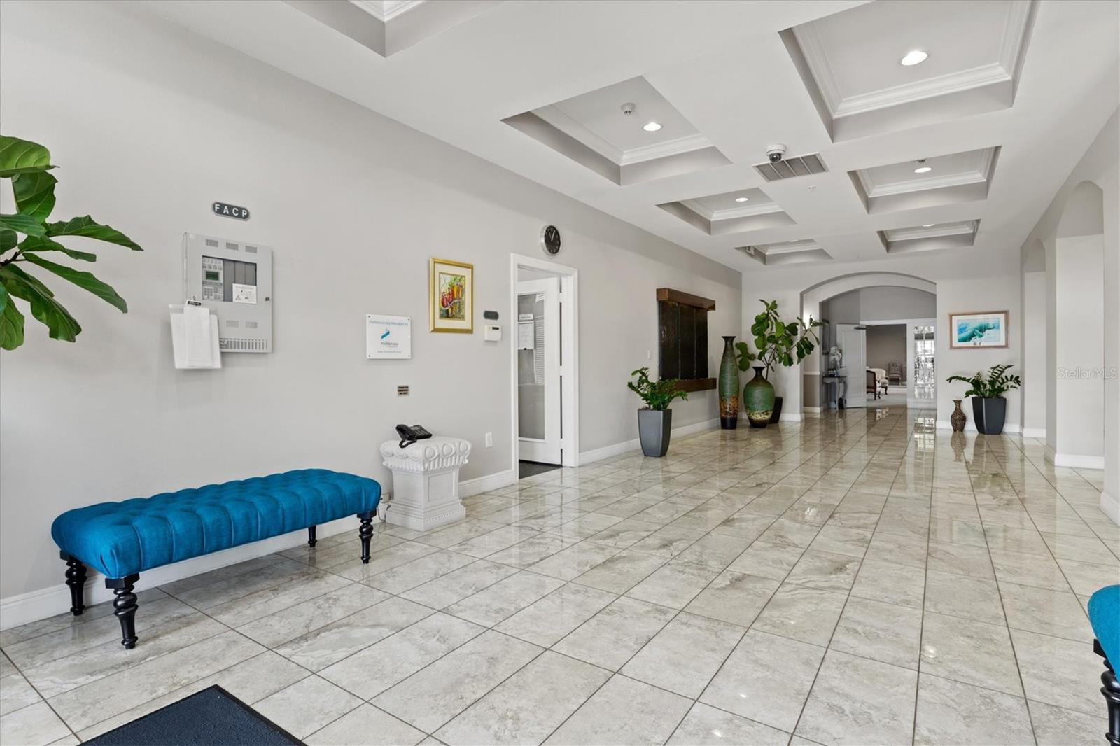 808 3RD AVE W #514, BRADENTON, FL, 34205