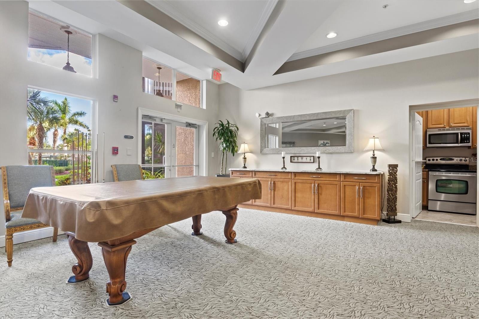 808 3RD AVE W #514, BRADENTON, FL, 34205