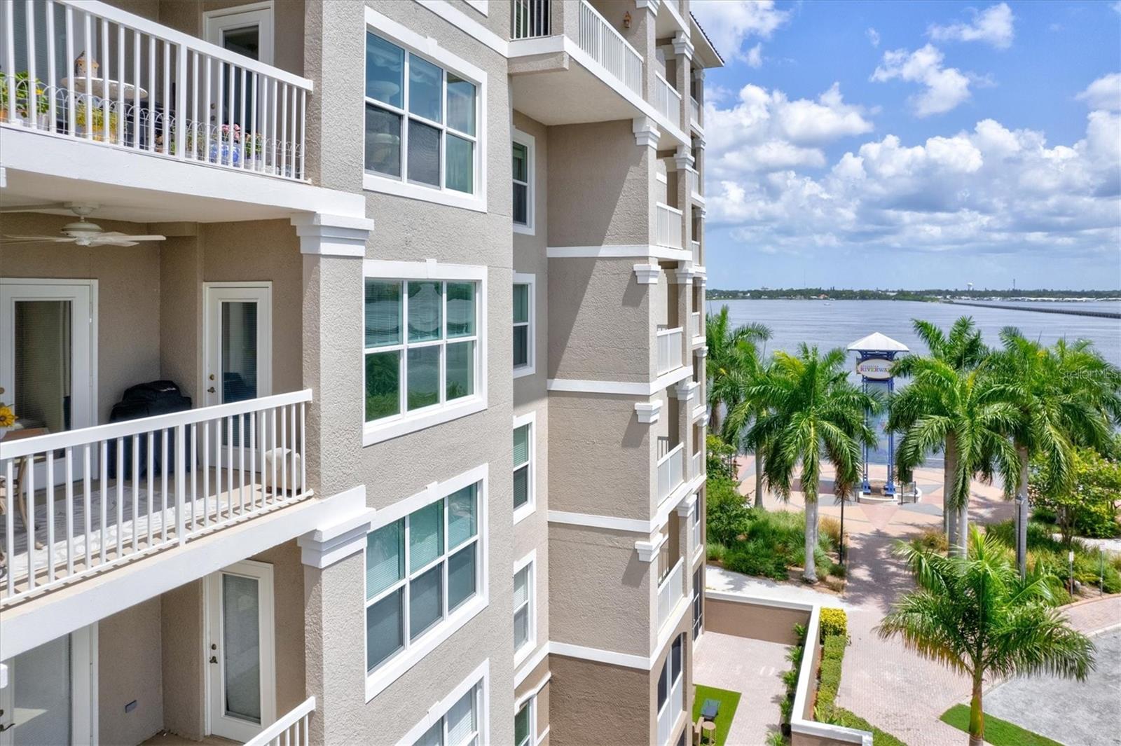 808 3RD AVE W #514, BRADENTON, FL, 34205