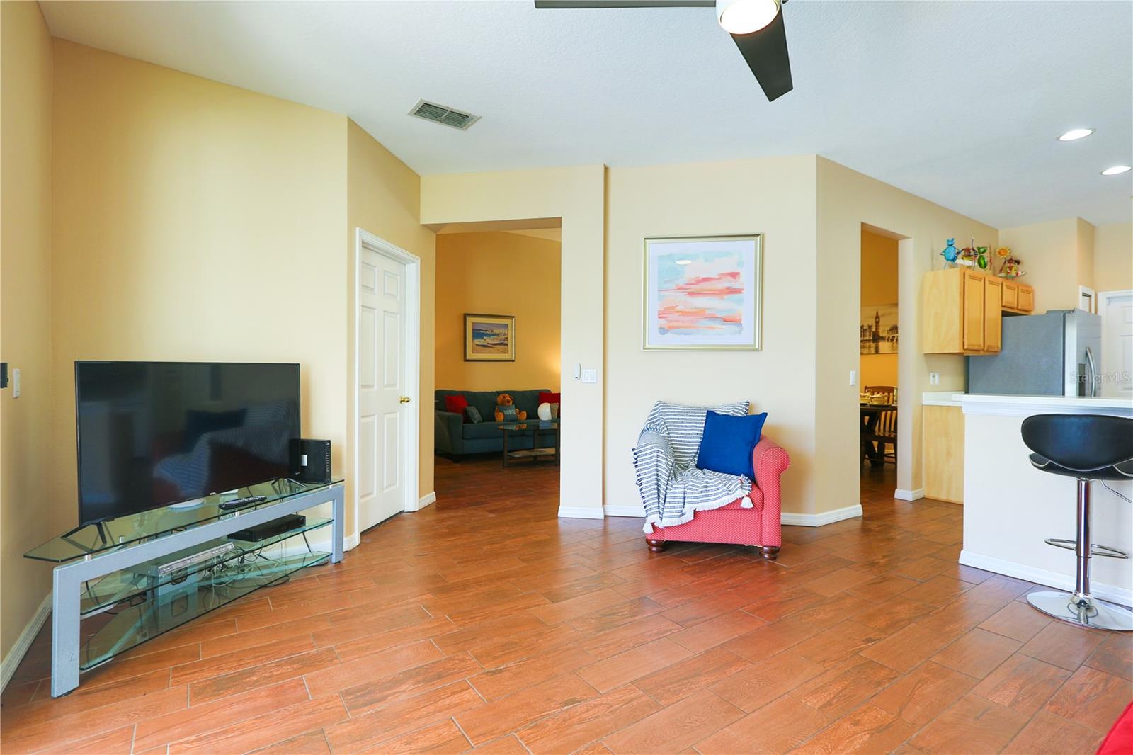 331 HENLEY CIR, DAVENPORT, FL, 33896