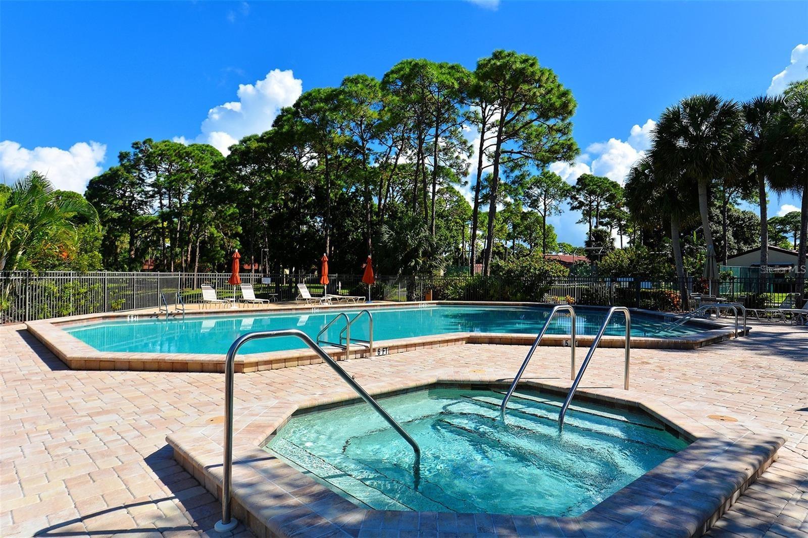 VILLAGE DES PINS I, SARASOTA, FL, 34238