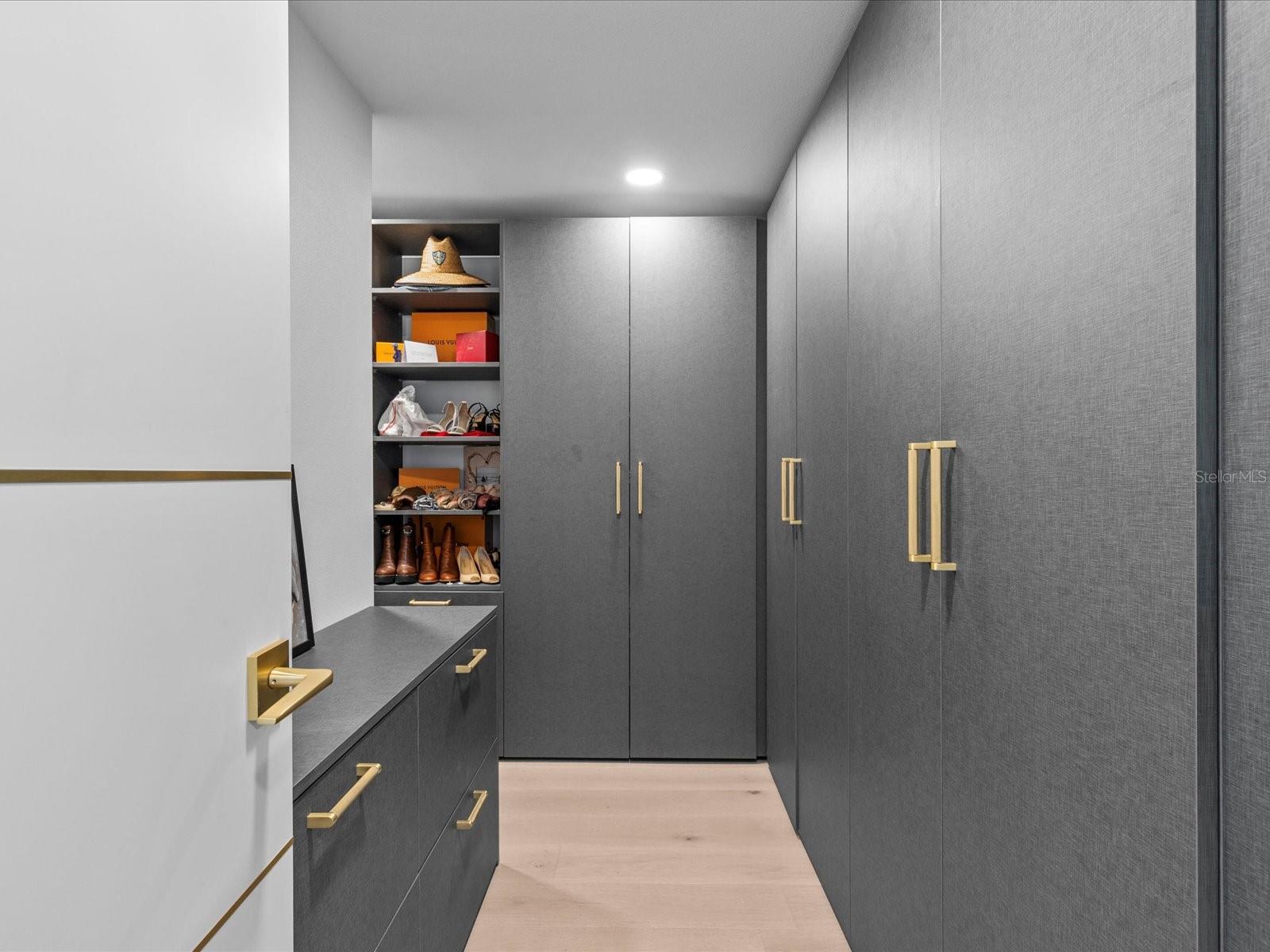 T3544314 Property Photo