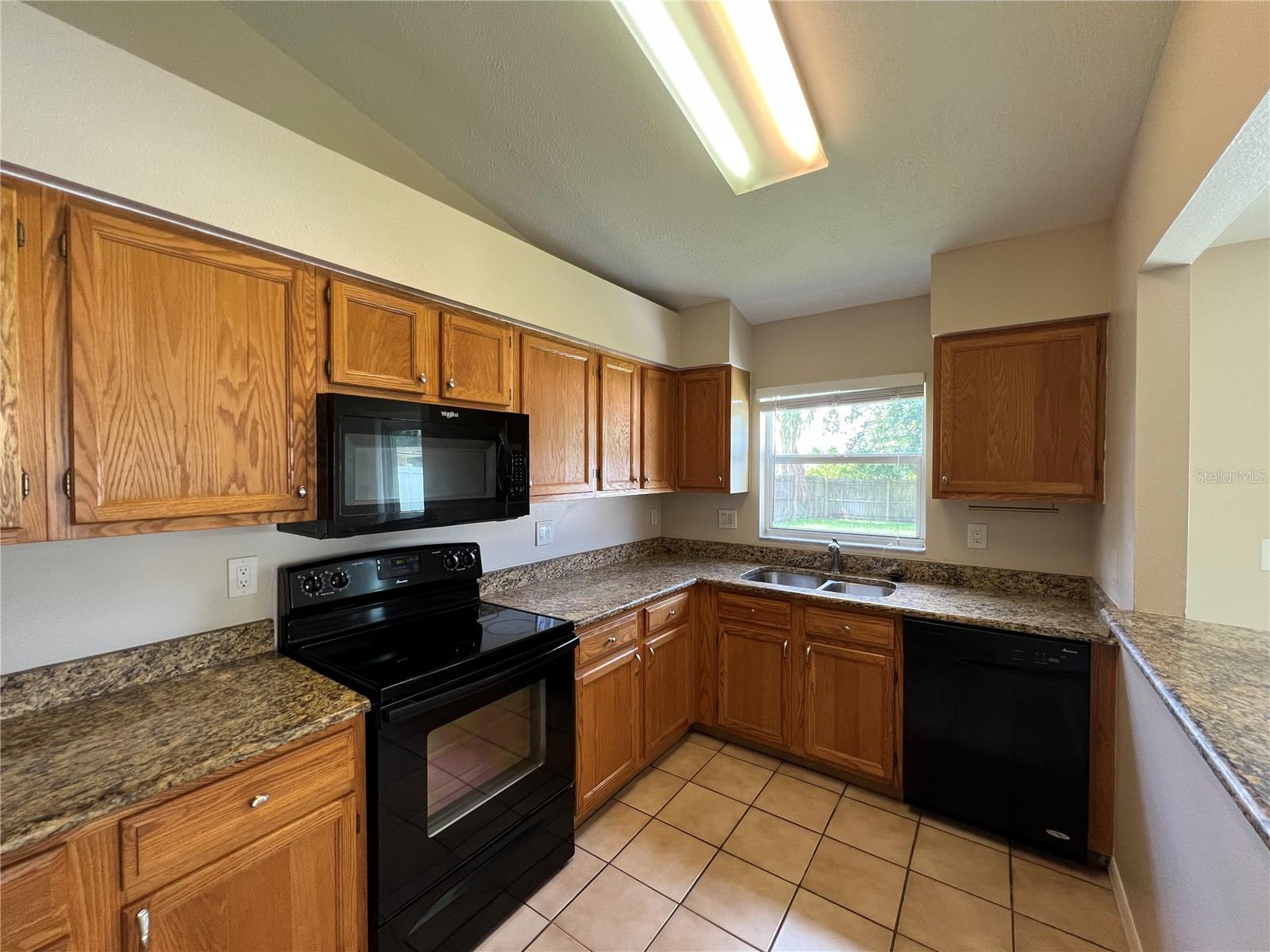 11902 LARK SONG LOOP, RIVERVIEW, FL, 33579