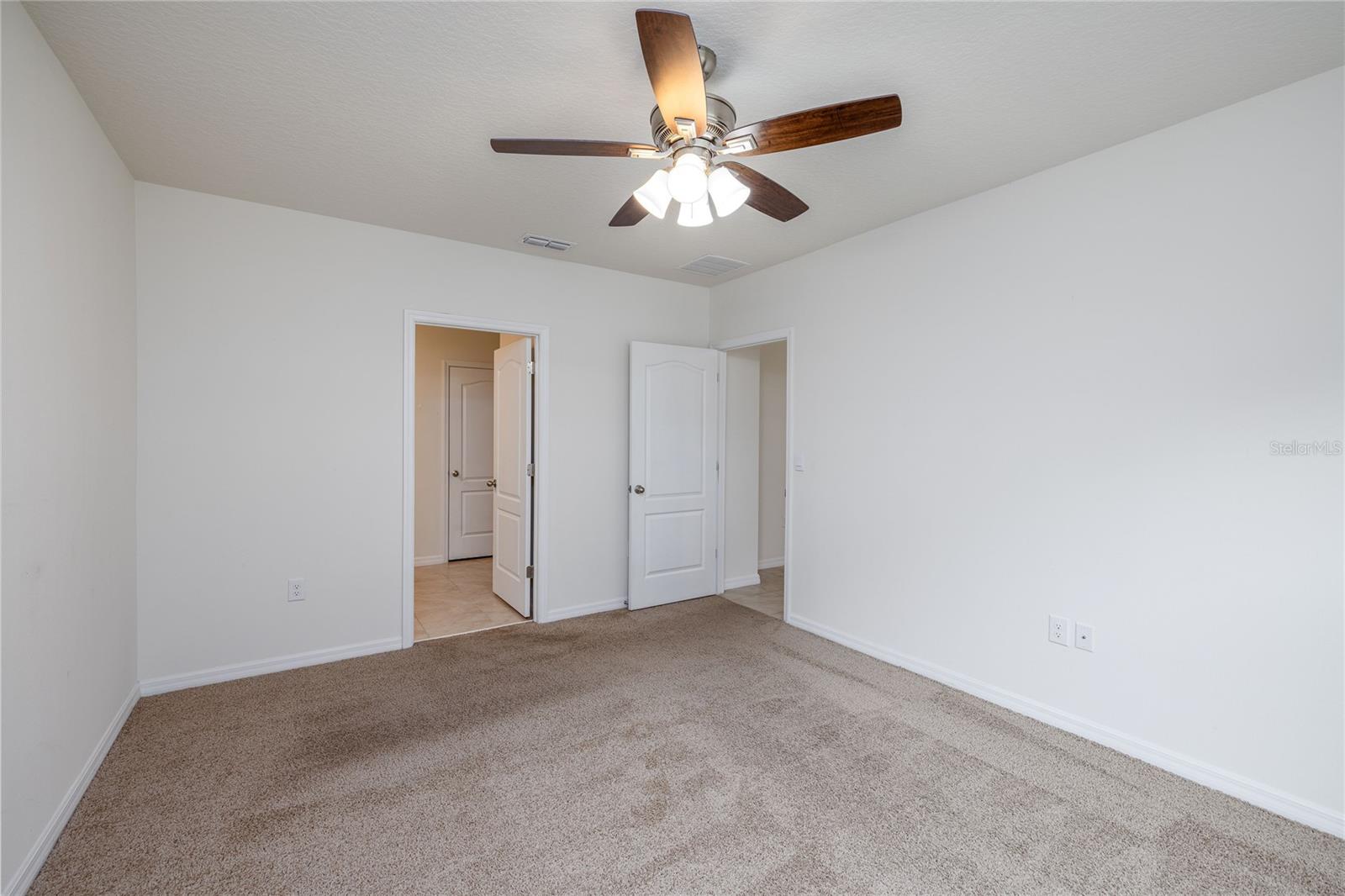 389 FORT SMITH BLVD, DELTONA, FL, 32738