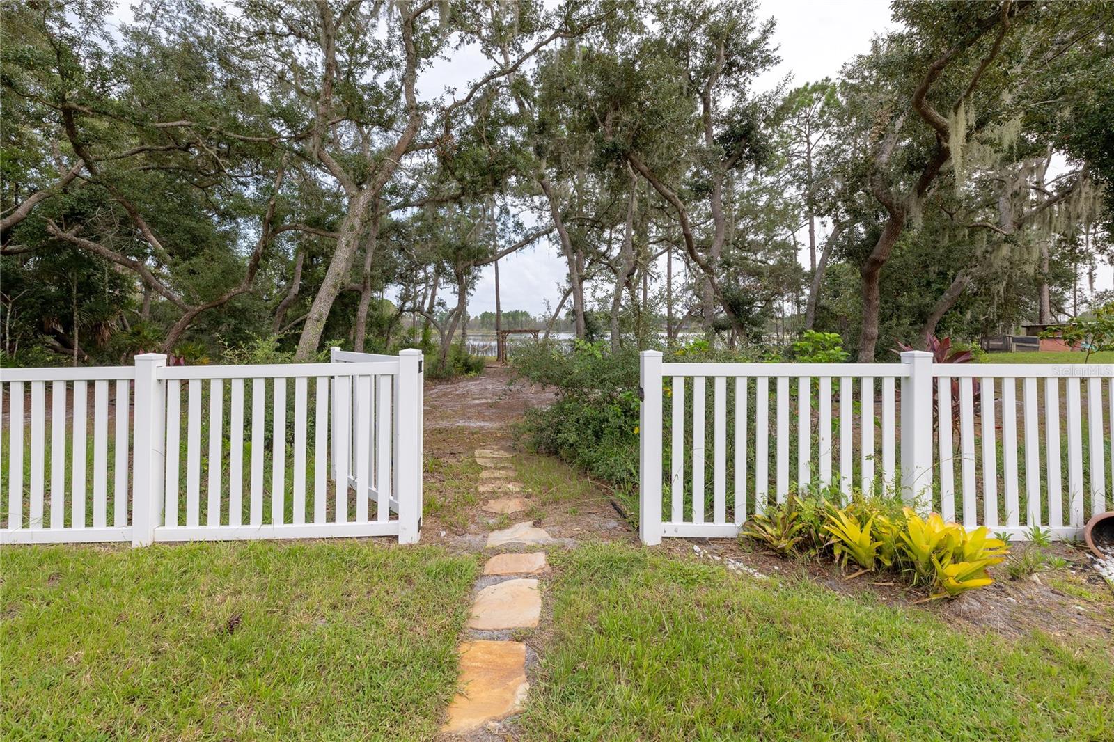 389 FORT SMITH BLVD, DELTONA, FL, 32738