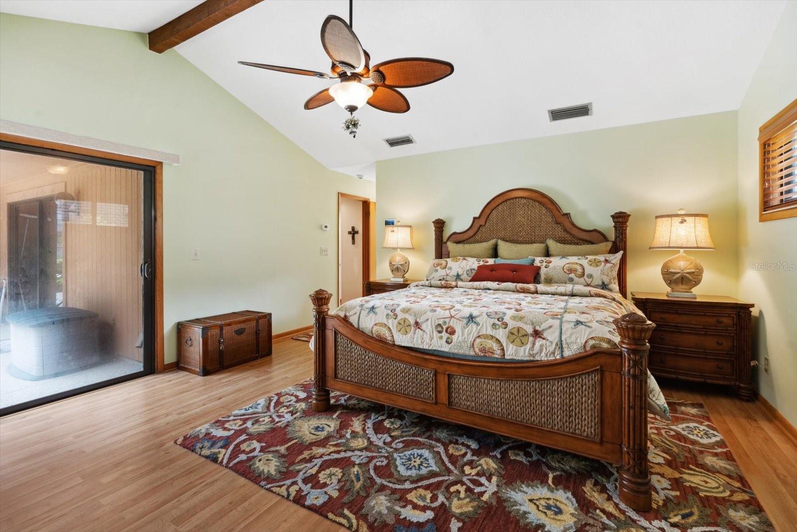 204 RIVER BLUFF DR, ORMOND BEACH, FL, 32174