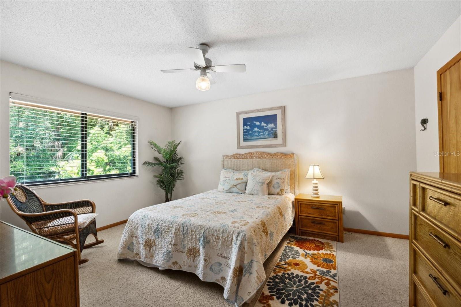 204 RIVER BLUFF DR, ORMOND BEACH, FL, 32174