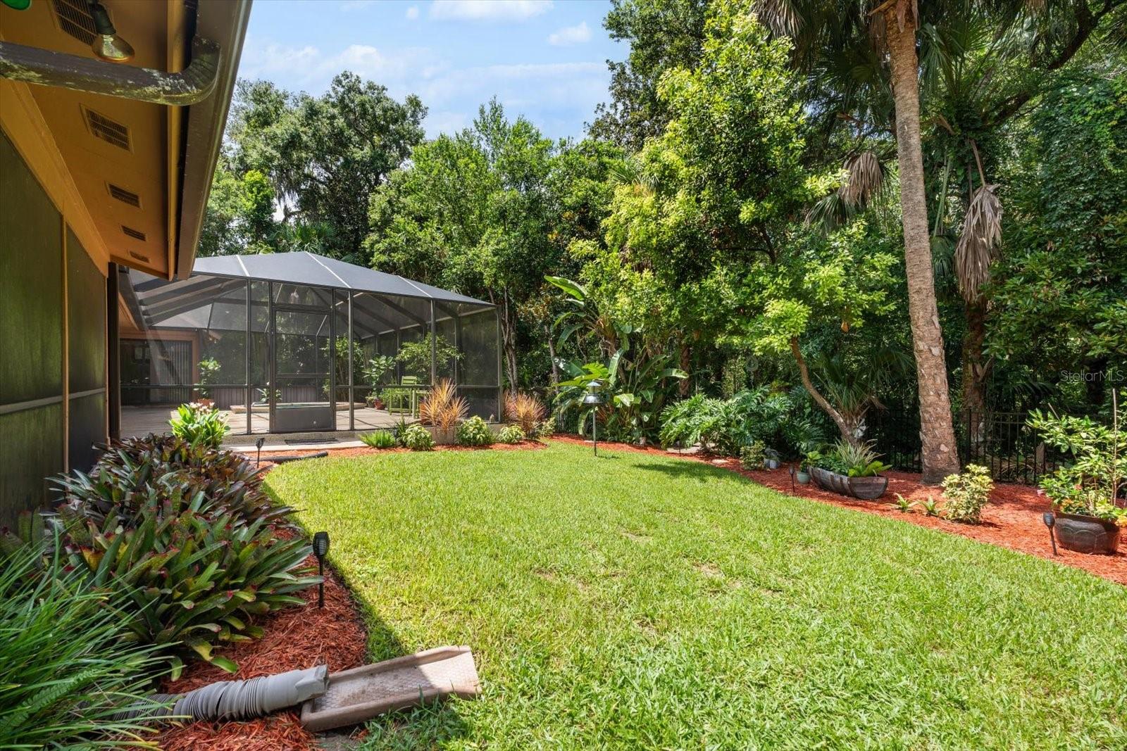 204 RIVER BLUFF DR, ORMOND BEACH, FL, 32174