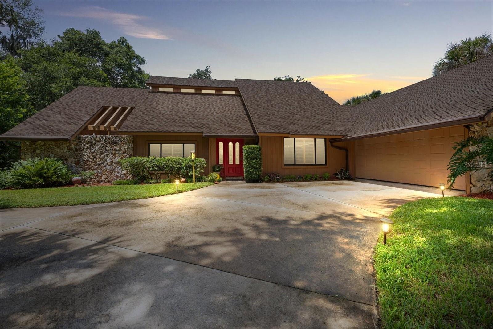 204 RIVER BLUFF DR, ORMOND BEACH, FL, 32174