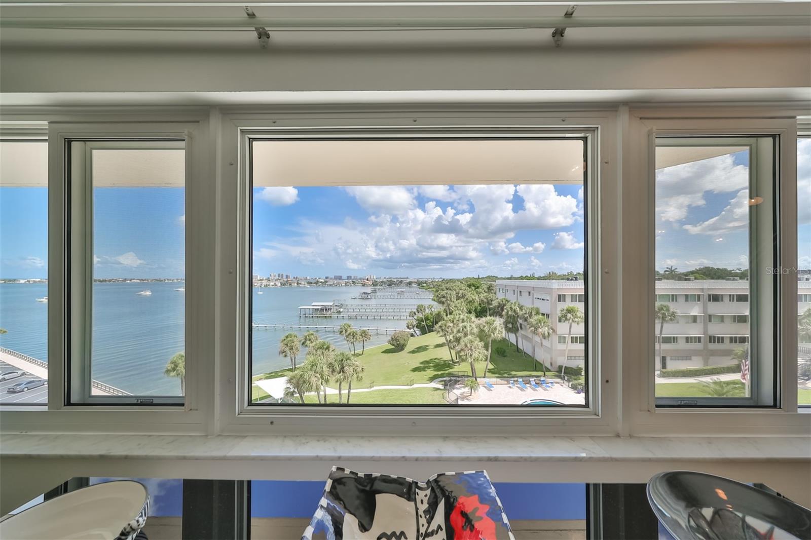 100 BLUFF VIEW DR #404A, BELLEAIR BLUFFS, FL, 33770