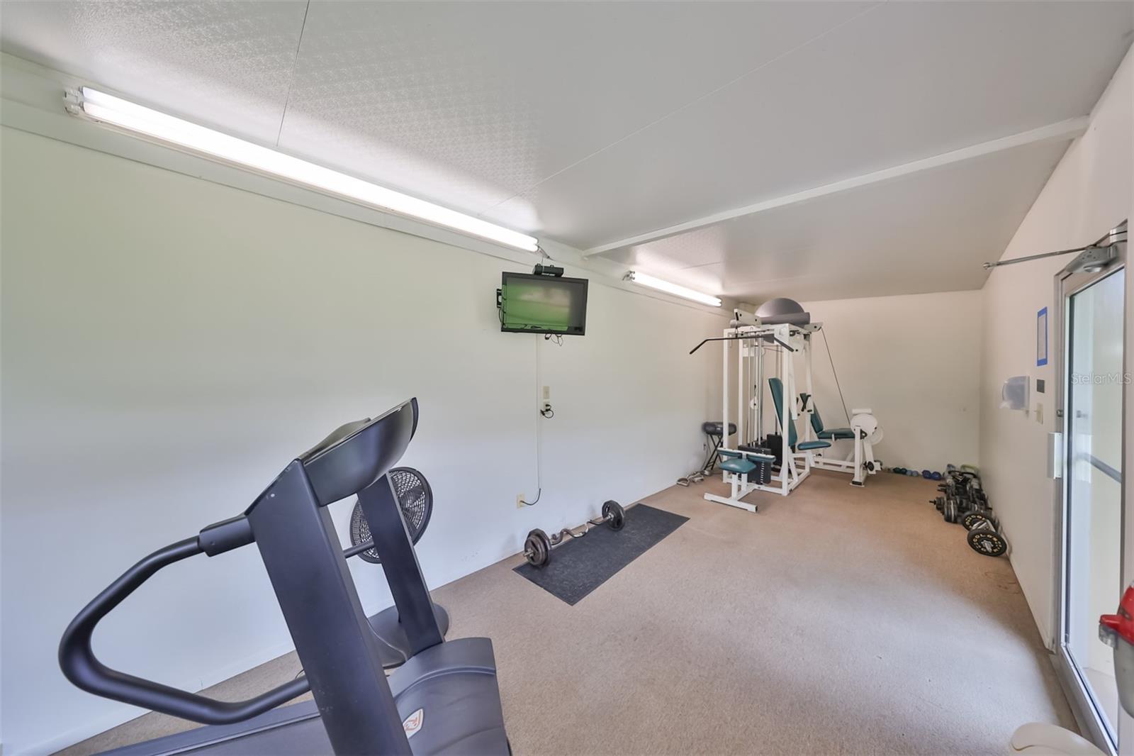 100 BLUFF VIEW DR #404A, BELLEAIR BLUFFS, FL, 33770