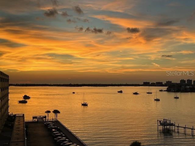 100 BLUFF VIEW DR #404A, BELLEAIR BLUFFS, FL, 33770