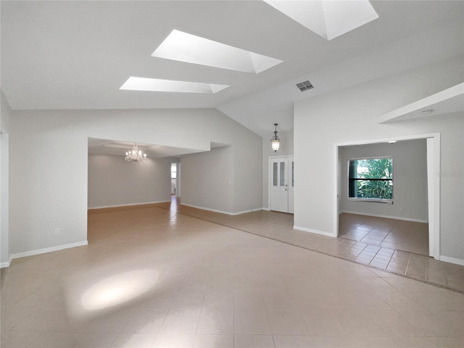 3211 PINE CLUB DR, PLANT CITY, FL, 33566