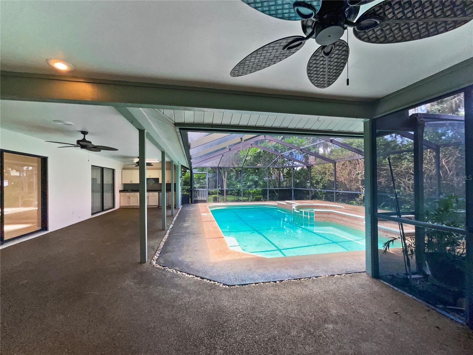 3211 PINE CLUB DR, PLANT CITY, FL, 33566