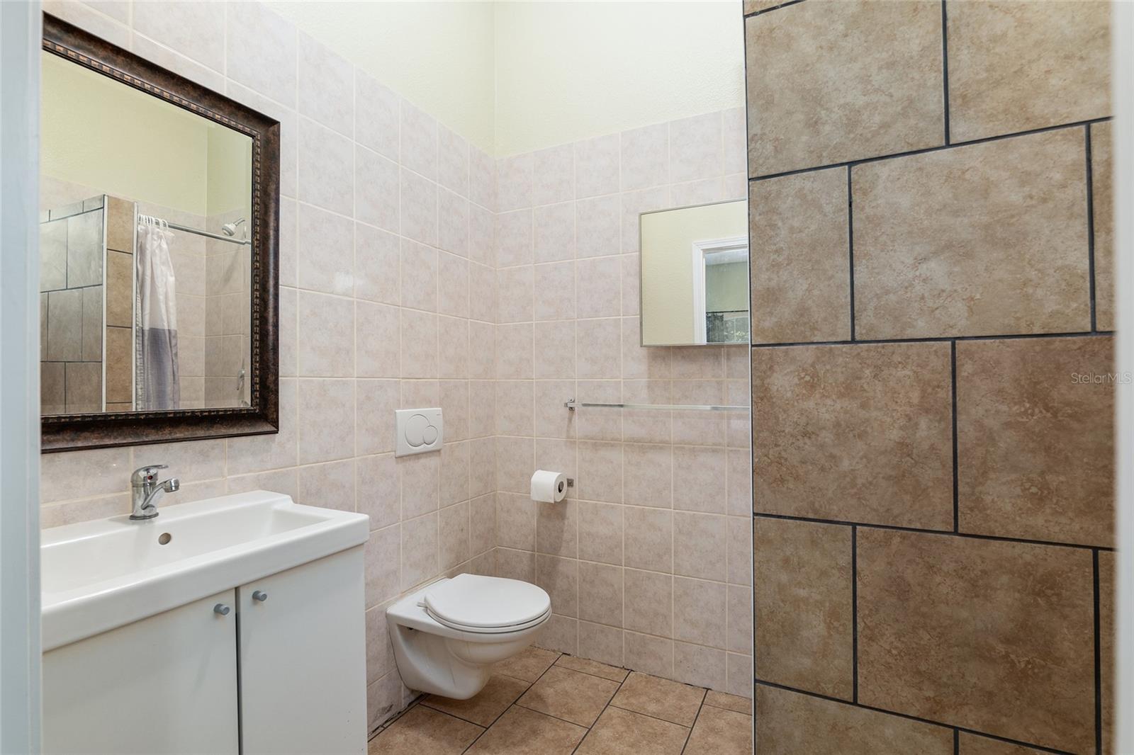 1828 SW 63RD AVE, GAINESVILLE, FL, 32608