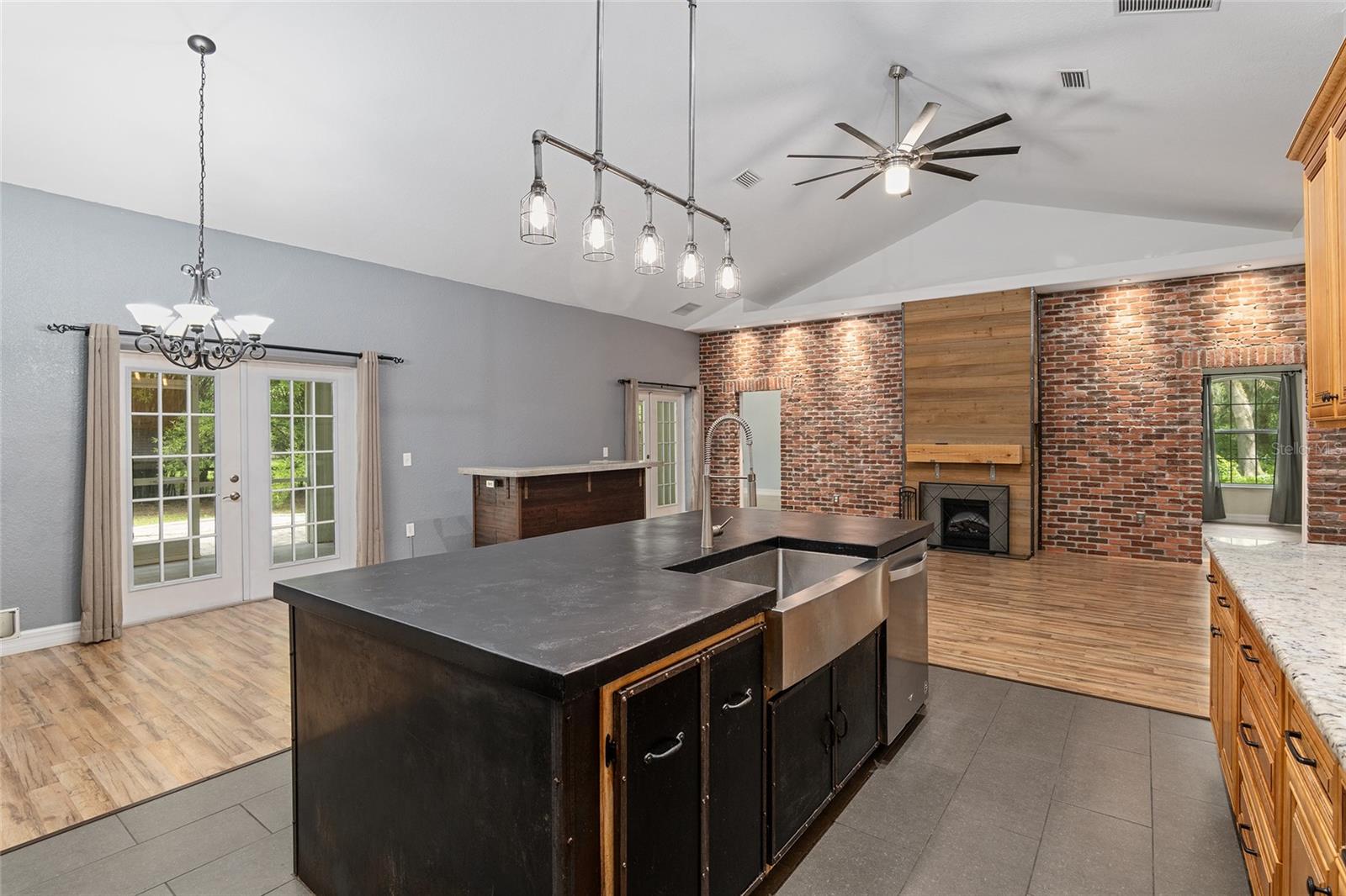 1828 SW 63RD AVE, GAINESVILLE, FL, 32608