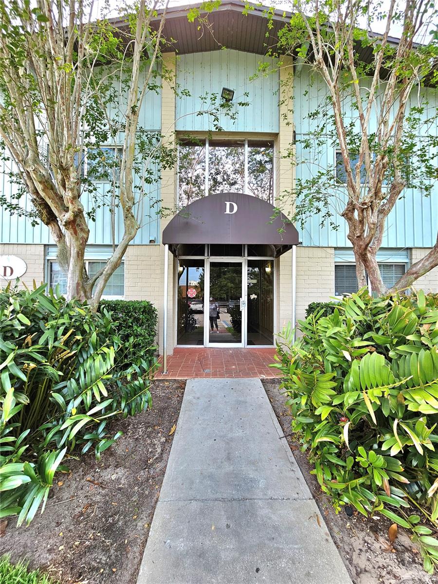 1695 LEE RD #D213, WINTER PARK, FL, 32789