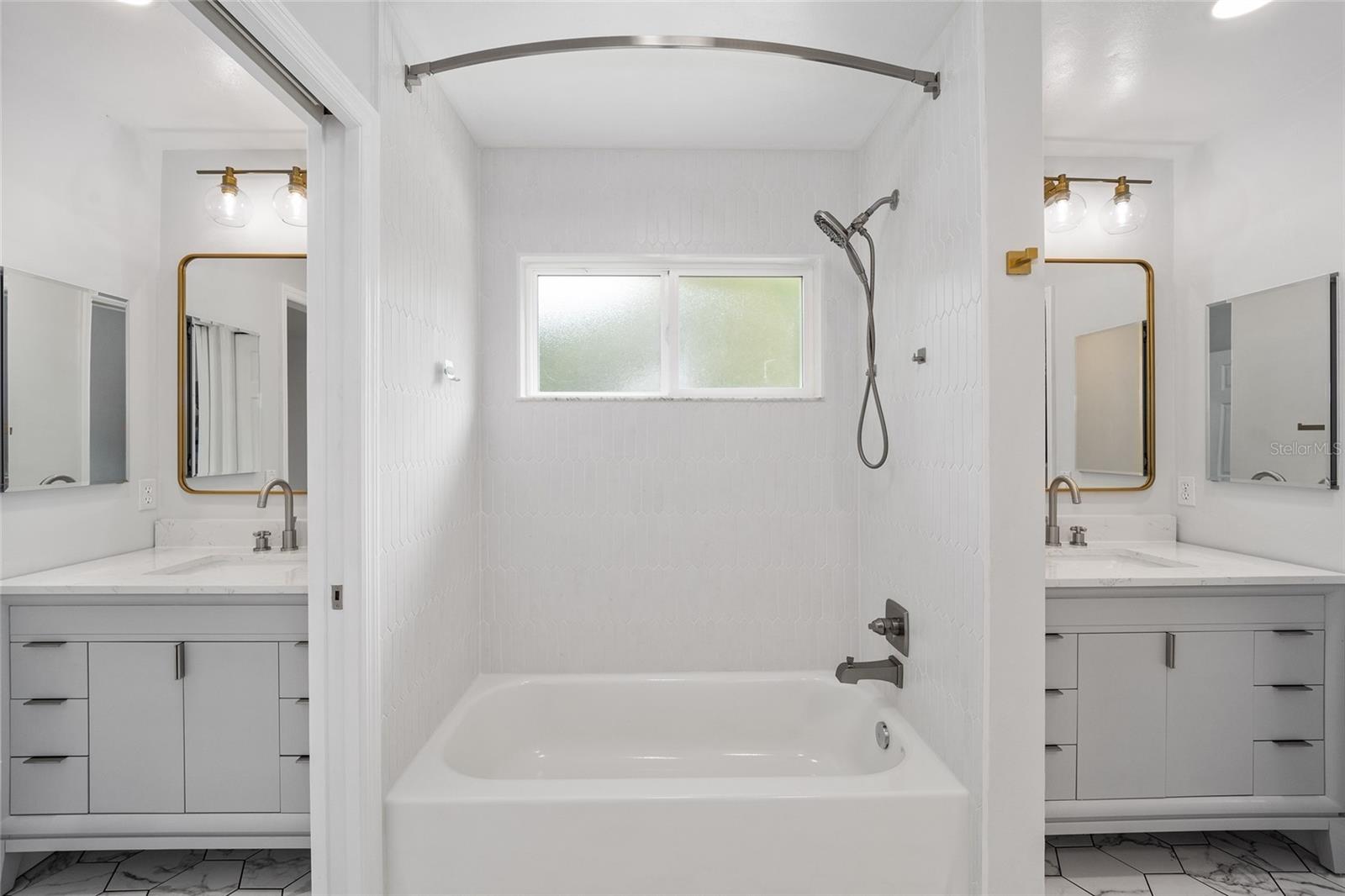 9330 SW 46TH PL, GAINESVILLE, FL, 32608