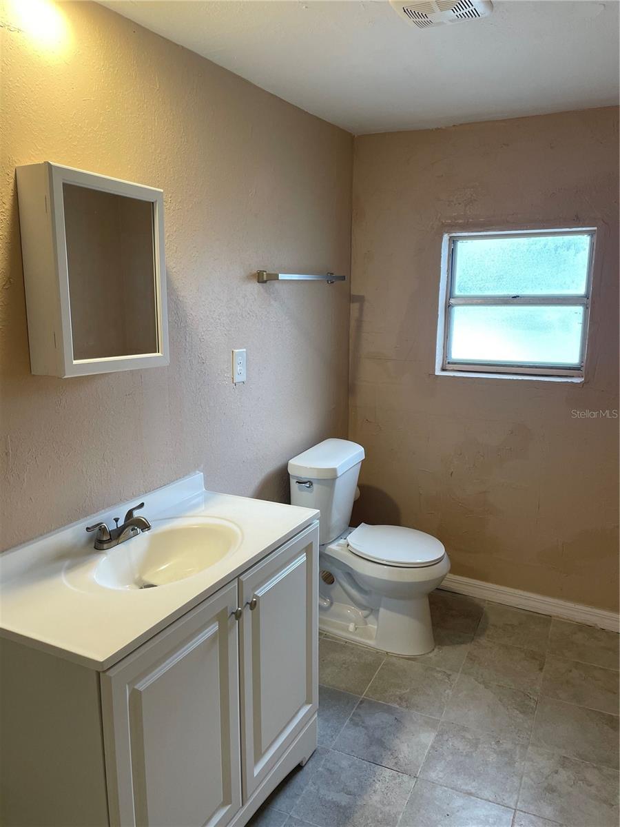 1017 WILLOW AVE, SANFORD, FL, 32771