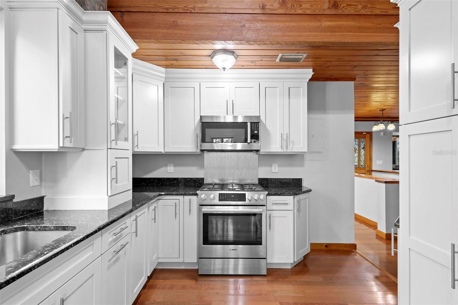 1205 SUTTON TRL, GENEVA, FL, 32732