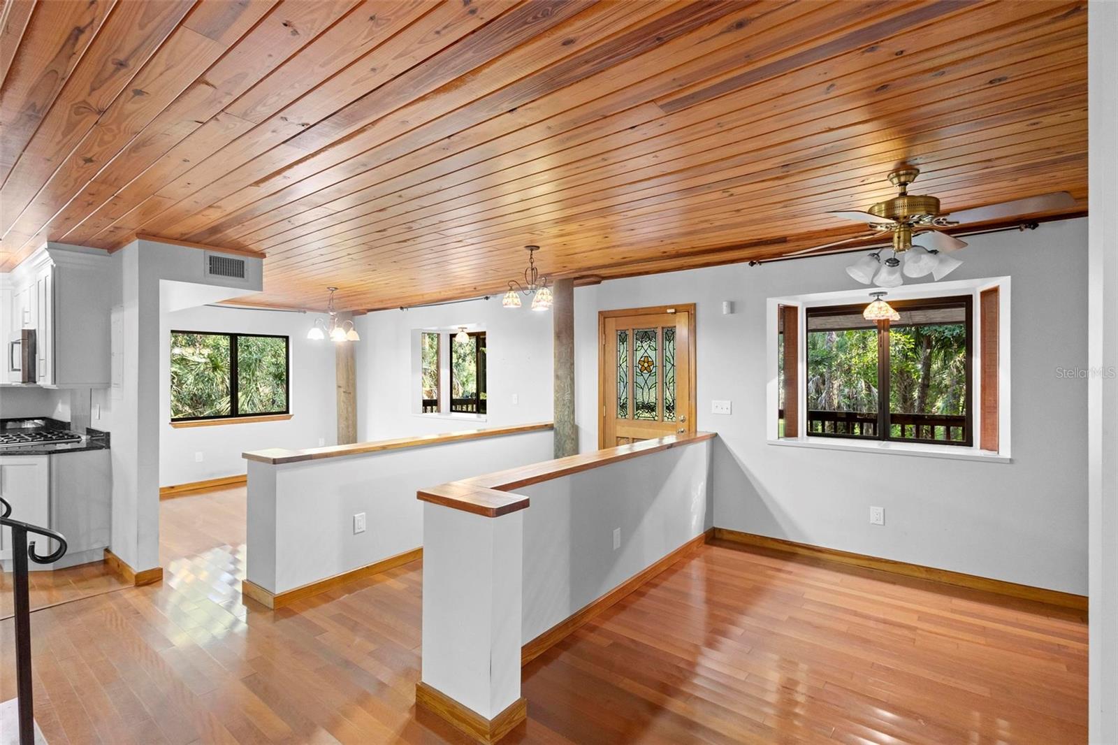 1205 SUTTON TRL, GENEVA, FL, 32732