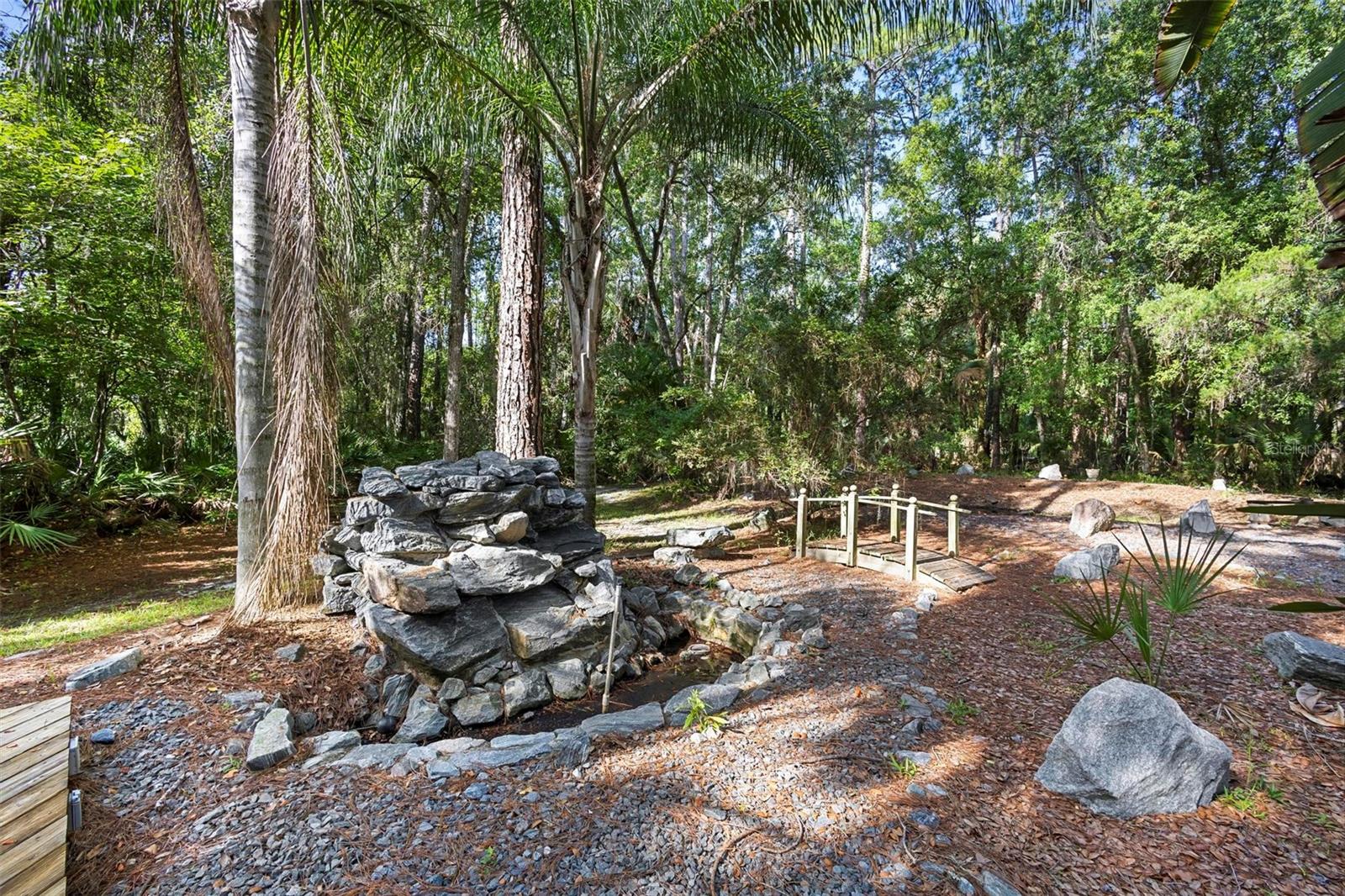 1205 SUTTON TRL, GENEVA, FL, 32732