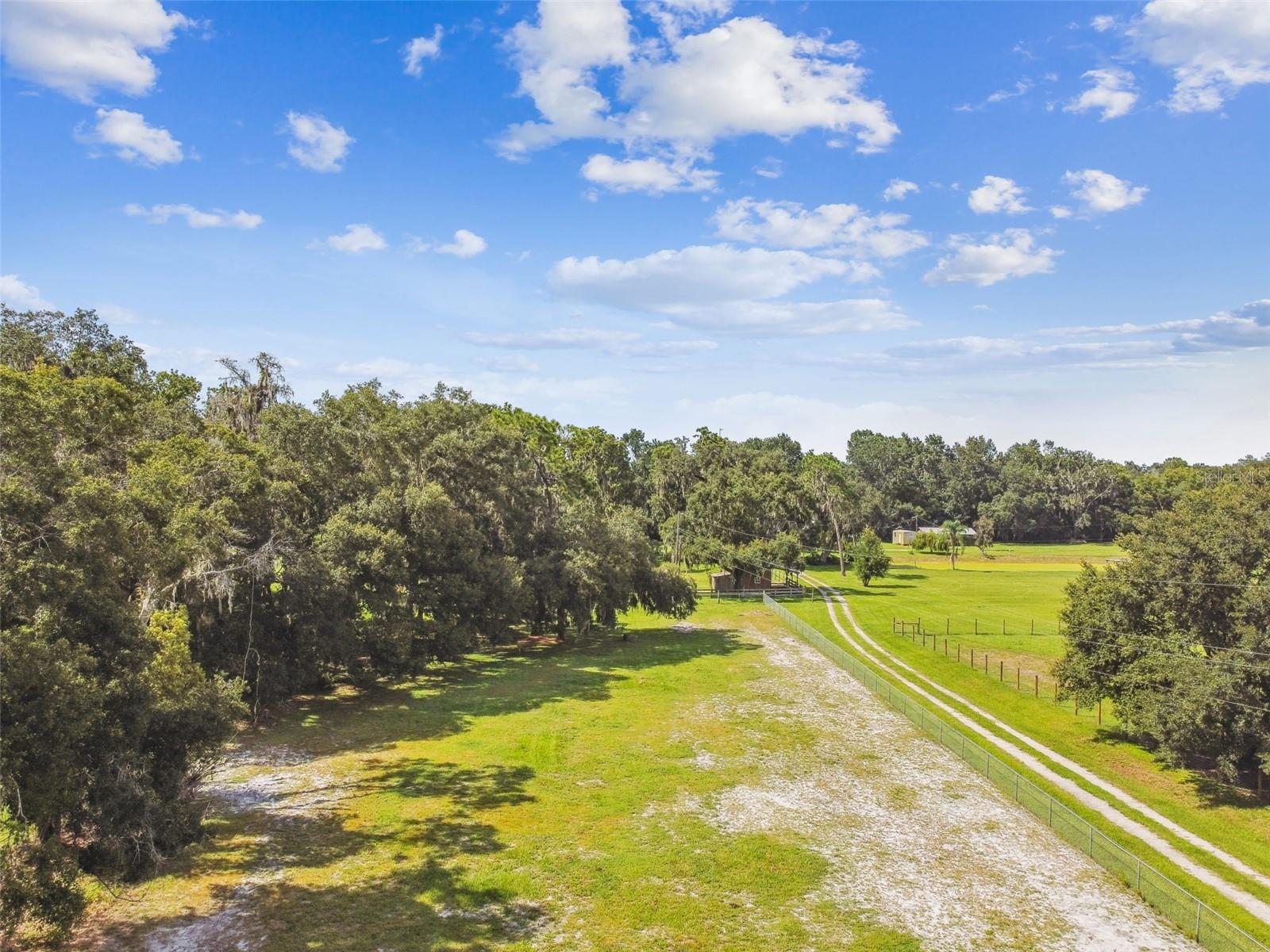 3520 LESLIE WEST RD, DOVER, FL, 33527