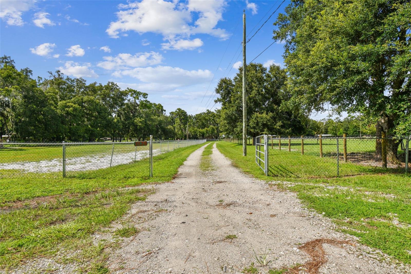 3520 LESLIE WEST RD, DOVER, FL, 33527